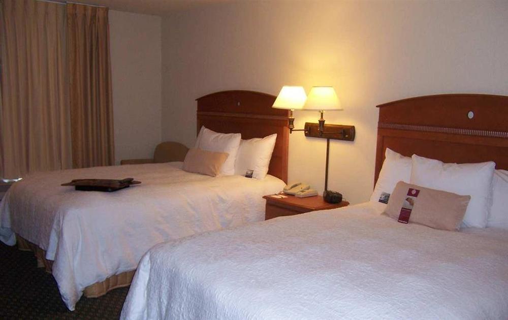 Hampton Inn Wichita Falls-Sikes Senter Mall Phòng bức ảnh