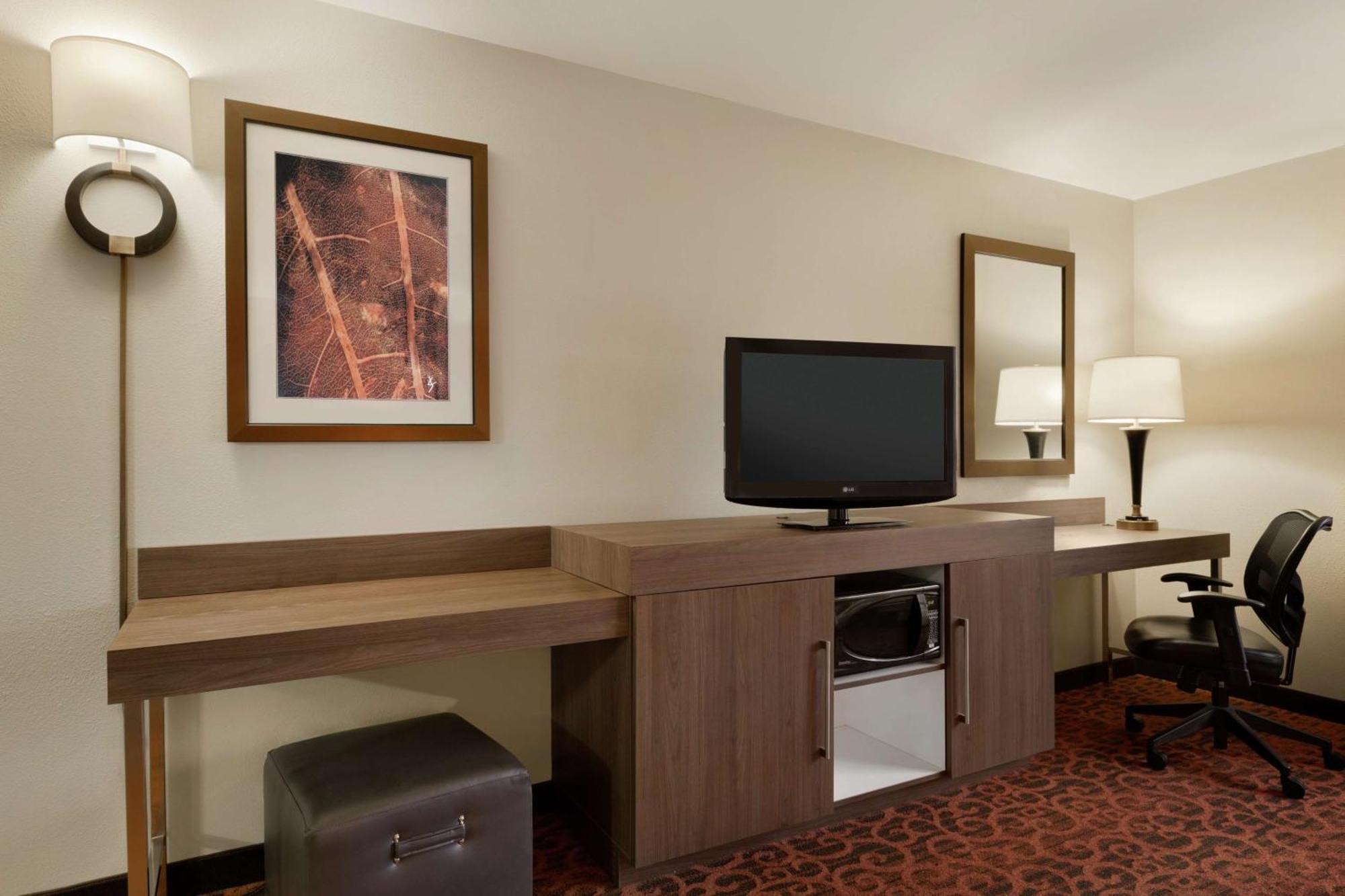 Hampton Inn Wichita Falls-Sikes Senter Mall Ngoại thất bức ảnh