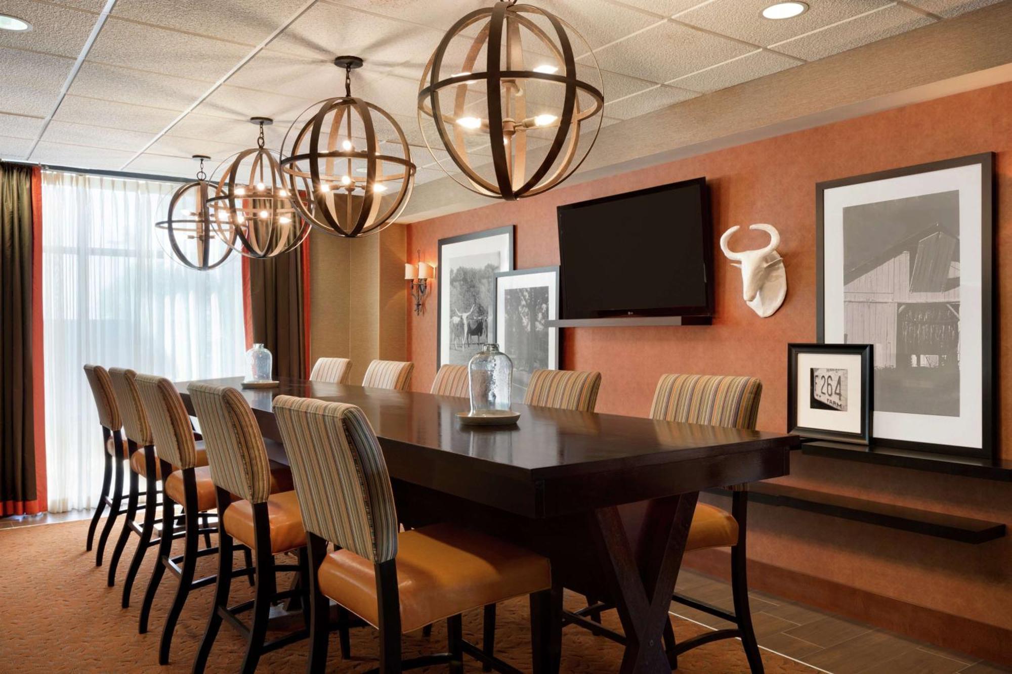 Hampton Inn Wichita Falls-Sikes Senter Mall Ngoại thất bức ảnh